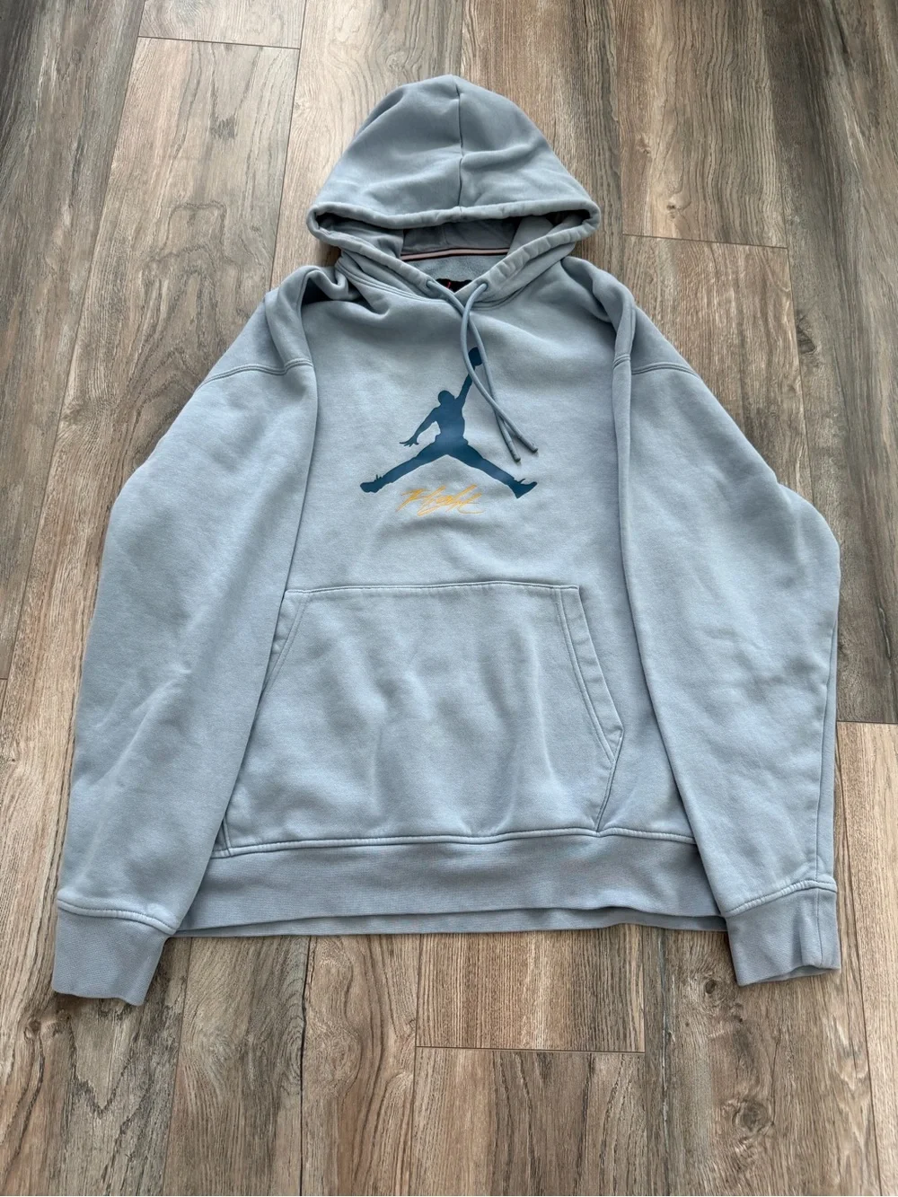 Jordan Men's Light Blue Pullover Hoodie with Jumpman Logo Size XL